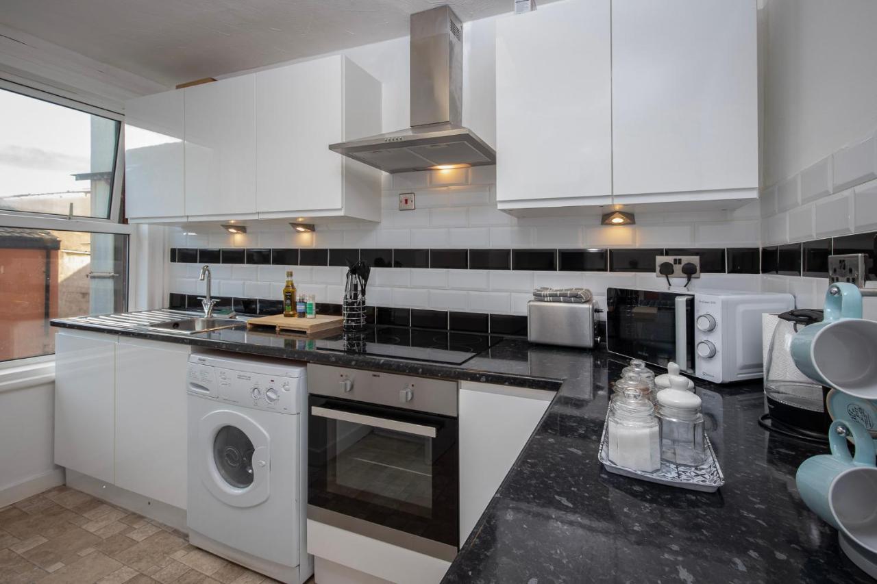 03 Springfield - Sleeps 4 Appartement Blackpool Buitenkant foto