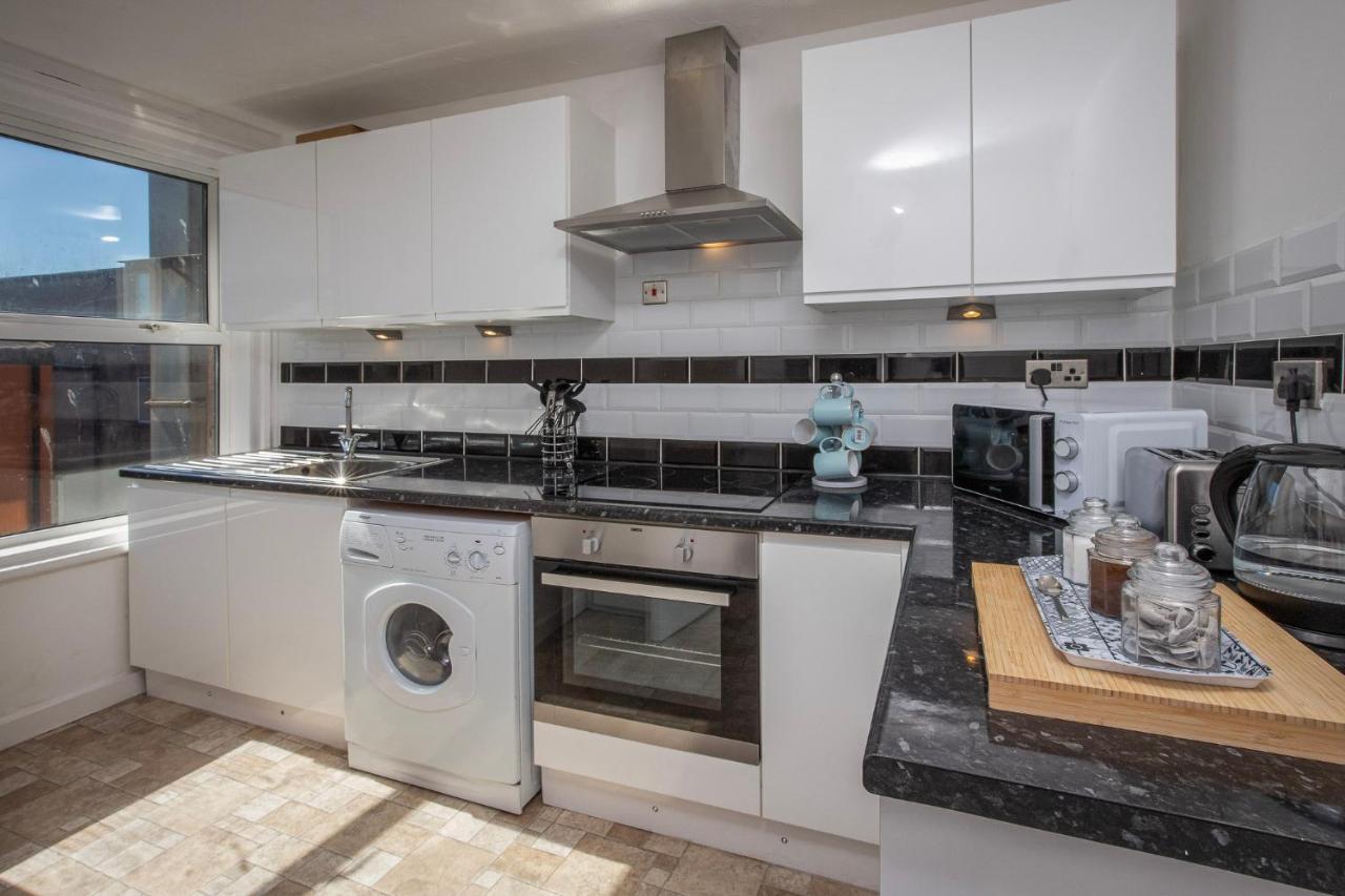 03 Springfield - Sleeps 4 Appartement Blackpool Buitenkant foto
